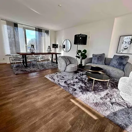 Apartment Spectecular Rhineview Fair Parking Luxury 12 Pers