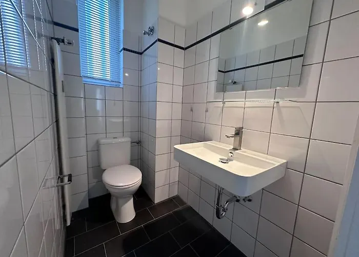 Apartamento Spectecular Rhineview Fair Parking Luxury 12 Pers Düsseldorf